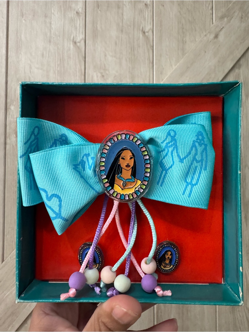 Vintage 1995 Disney Pocahontas Boxed Hair Bow and Jewelry Set - 90s Deadstock